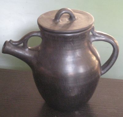 black pot 1.jpg